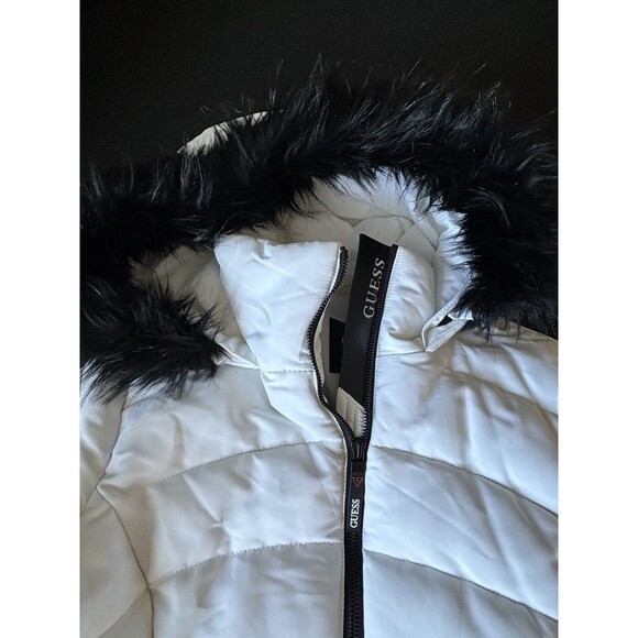 GUESS Womens Puffer Hoodie Jacket Removable Faux-Fur Trim White Sz- M - Picture 4 of 6